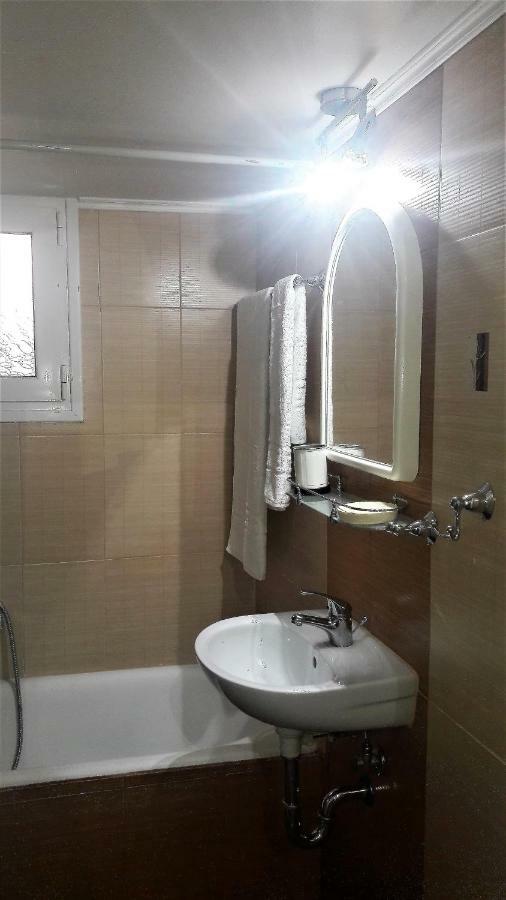 Marras Apartment Atenas Exterior foto