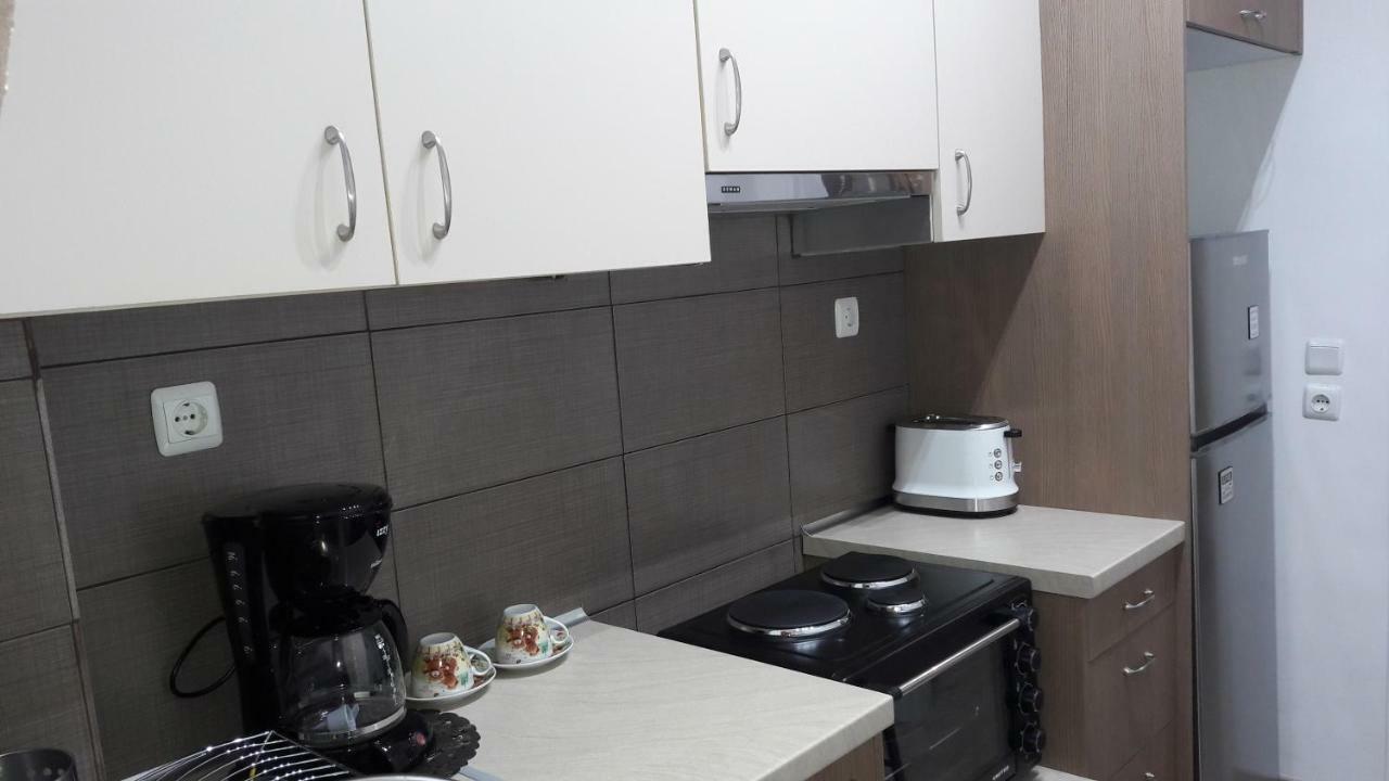 Marras Apartment Atenas Exterior foto